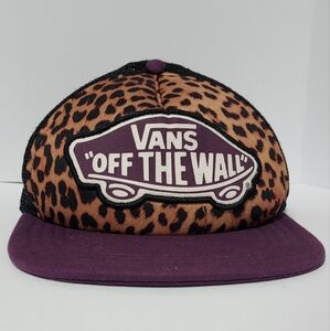 Vans Off The Wall Trucker Baseball Skater Hat Cheetah Print/Purple Snapback